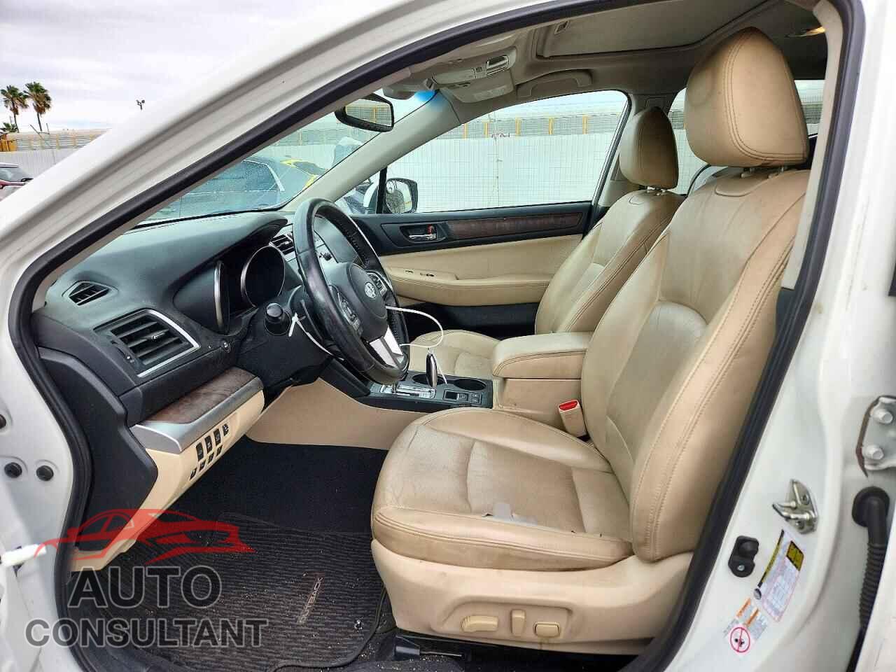 SUBARU OUTBACK 2015 - 4S4BSENC2F3278372