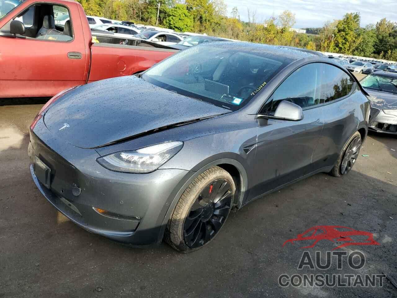 TESLA MODEL Y 2020 - 5YJYGDEF7LF014003