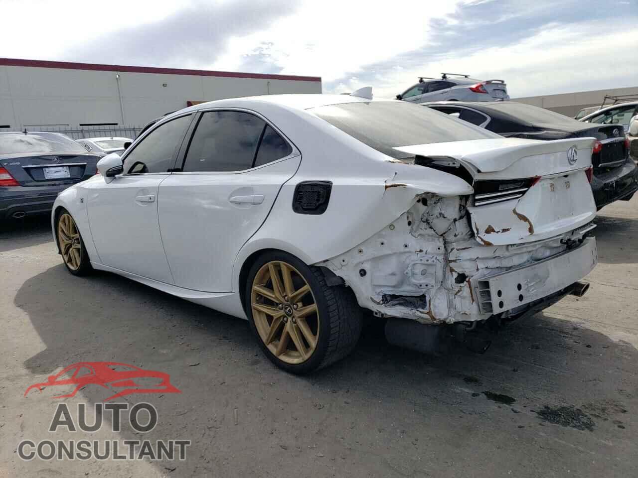 LEXUS IS 2016 - JTHBA1D22G5037392