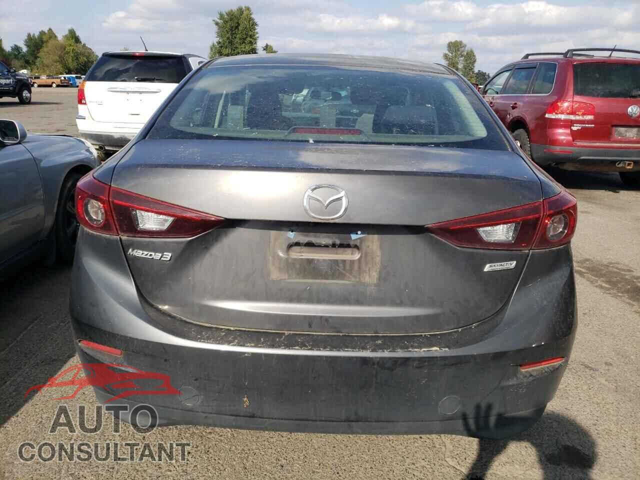 MAZDA 3 2017 - 3MZBN1U79HM113071