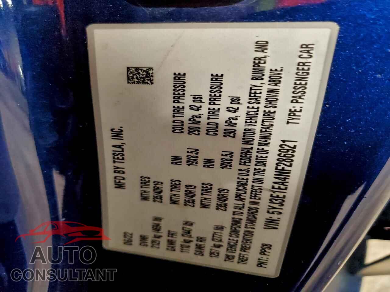 TESLA MODEL 3 2022 - 5YJ3E1EA4NF286921