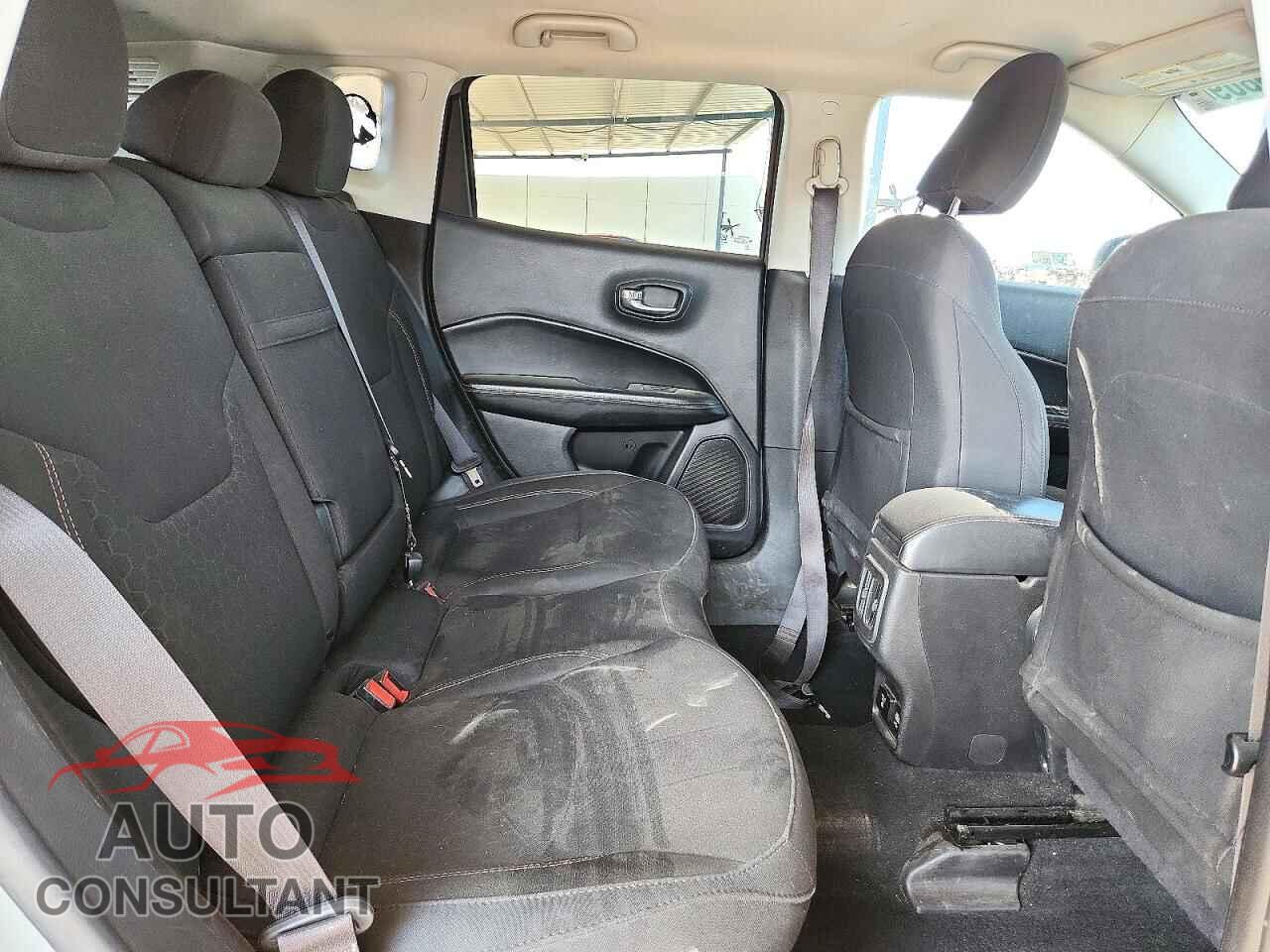 JEEP COMPASS 2019 - 3C4NJDAB1KT847870