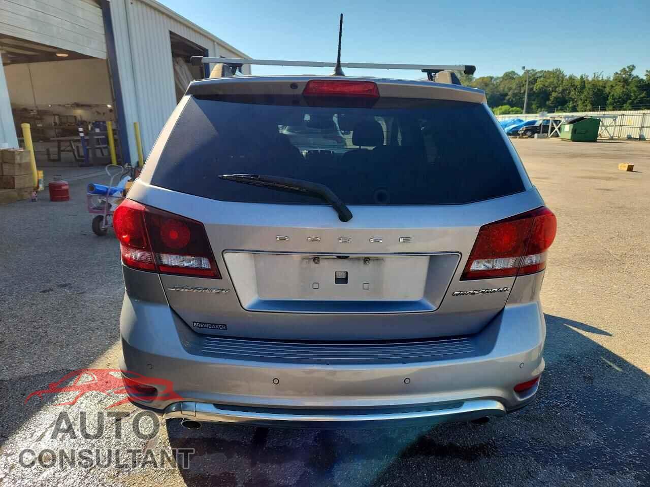 DODGE JOURNEY 2018 - 3C4PDCGG2JT276837