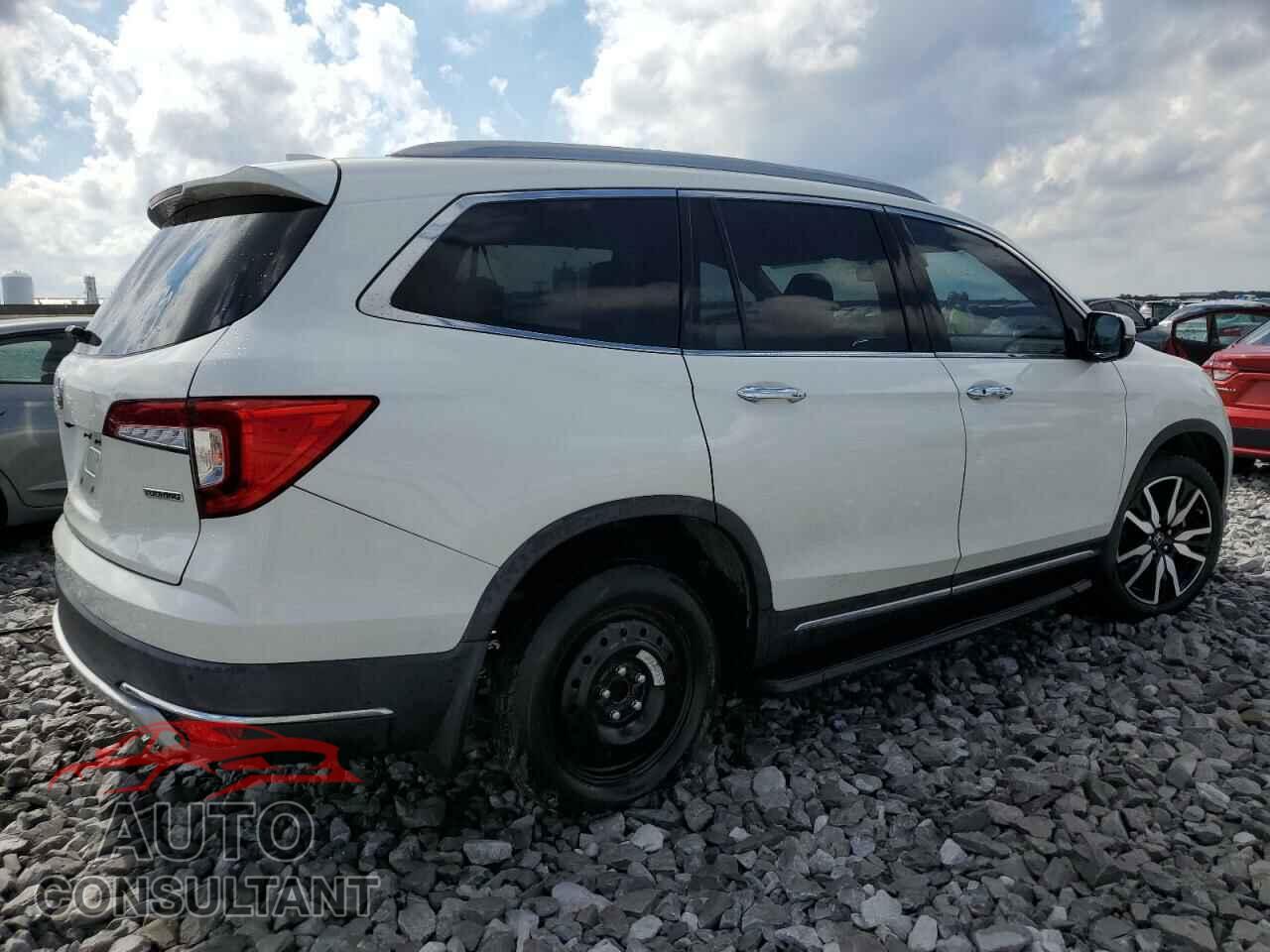 HONDA PILOT 2019 - 5FNYF5H94KB000492
