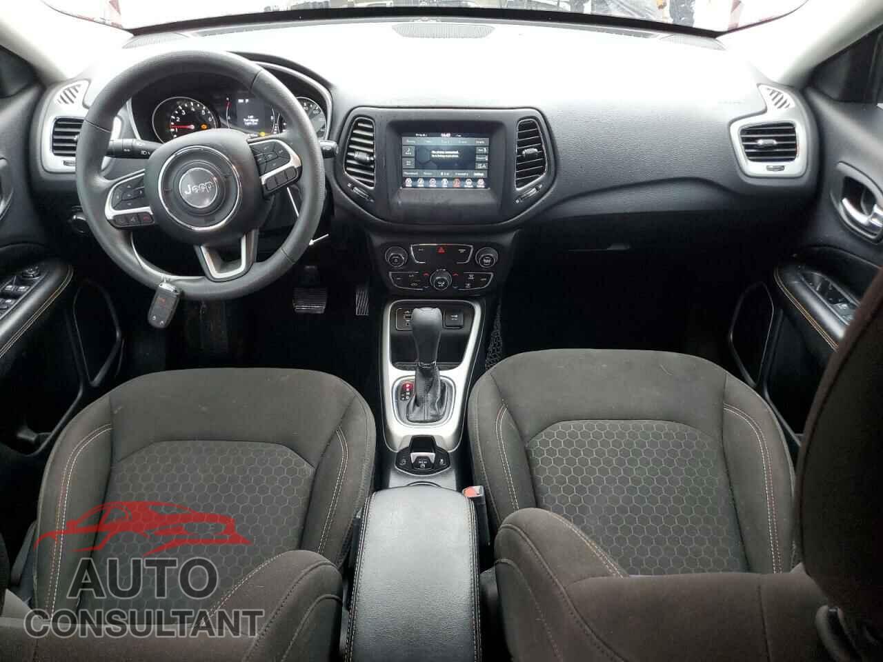 JEEP COMPASS 2020 - 3C4NJCAB5LT256954