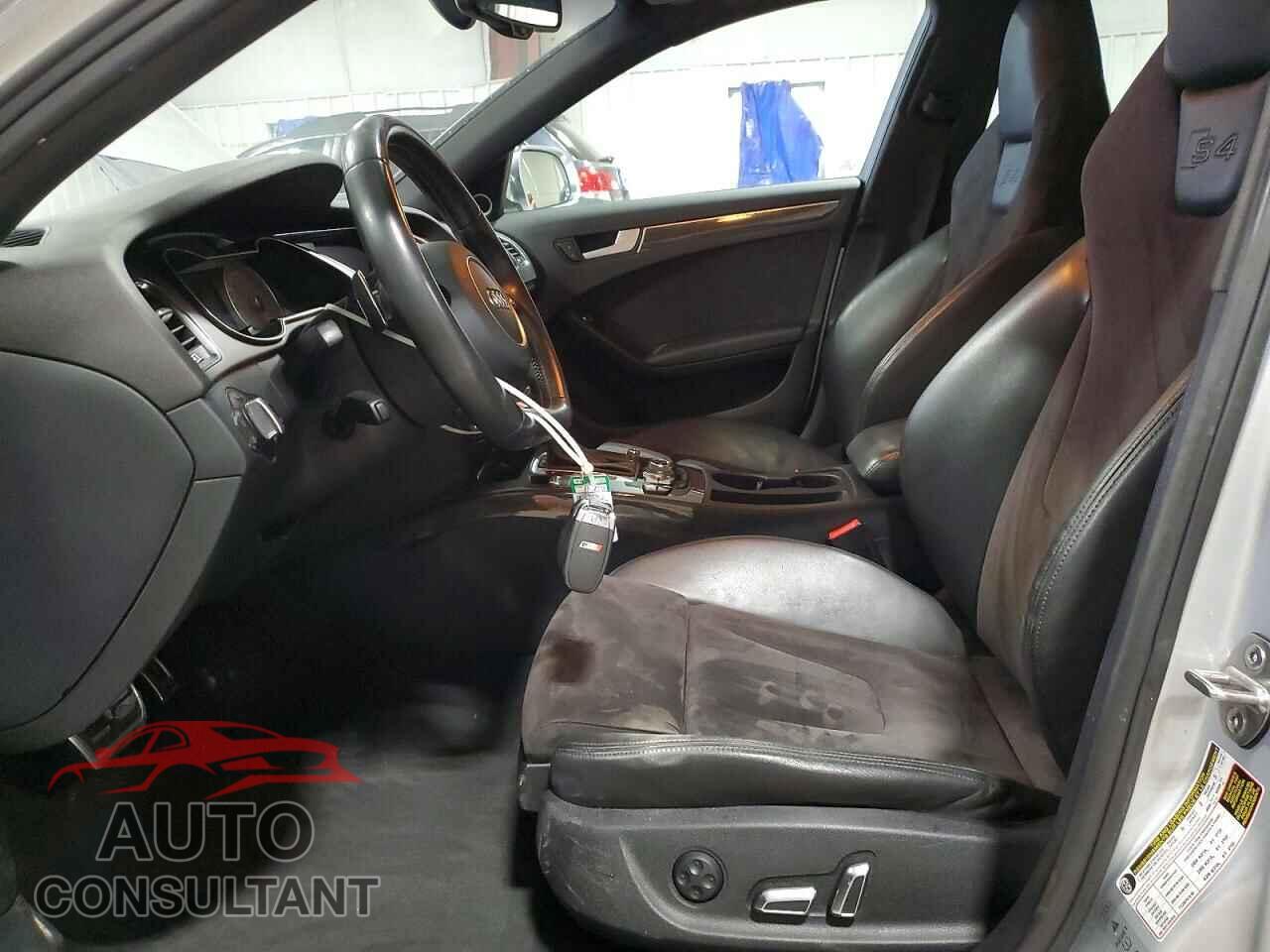 AUDI S4/RS4 2013 - WAUBGAFL2DA170336