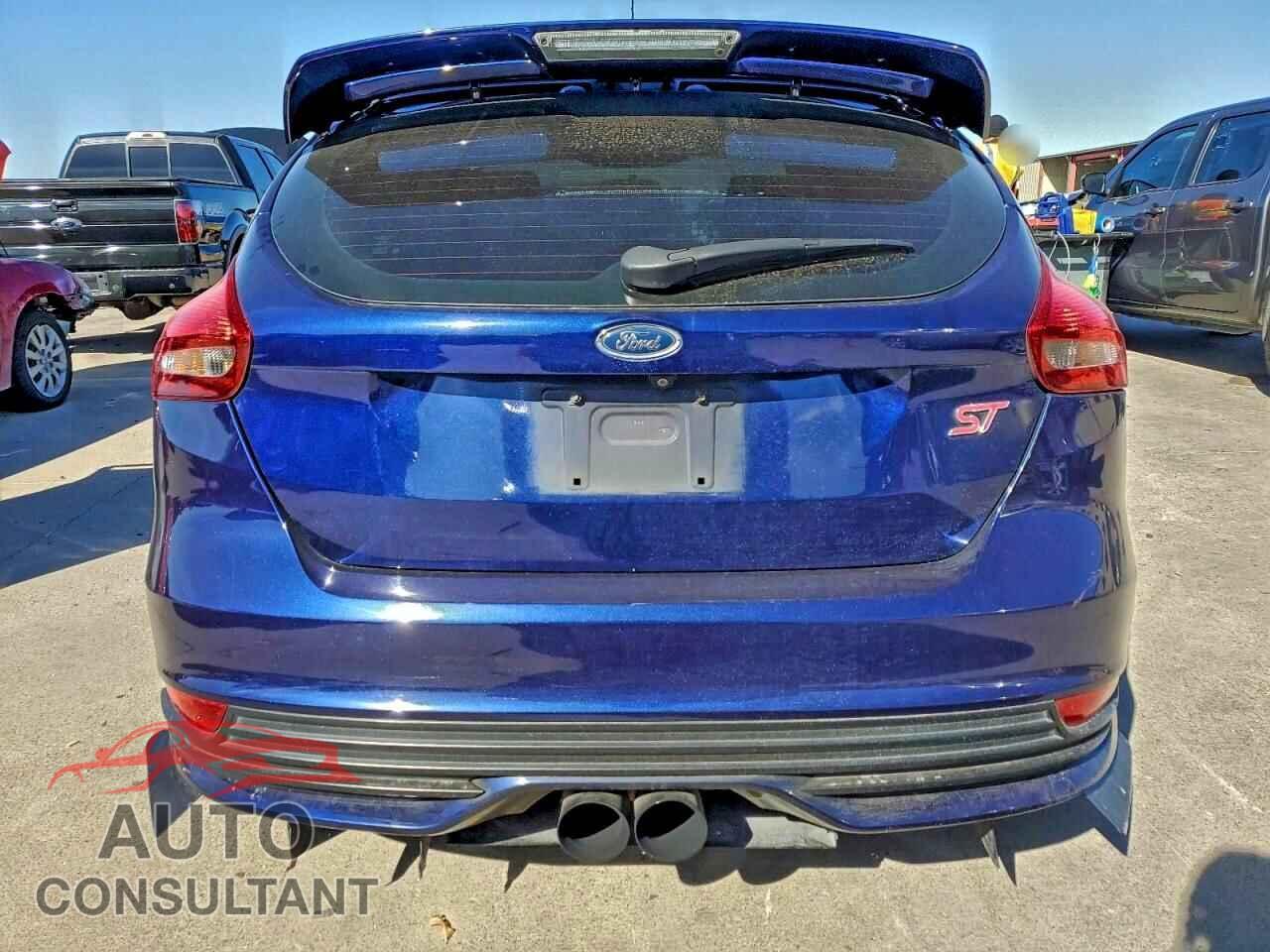 FORD FOCUS 2016 - 1FADP3L93GL293982