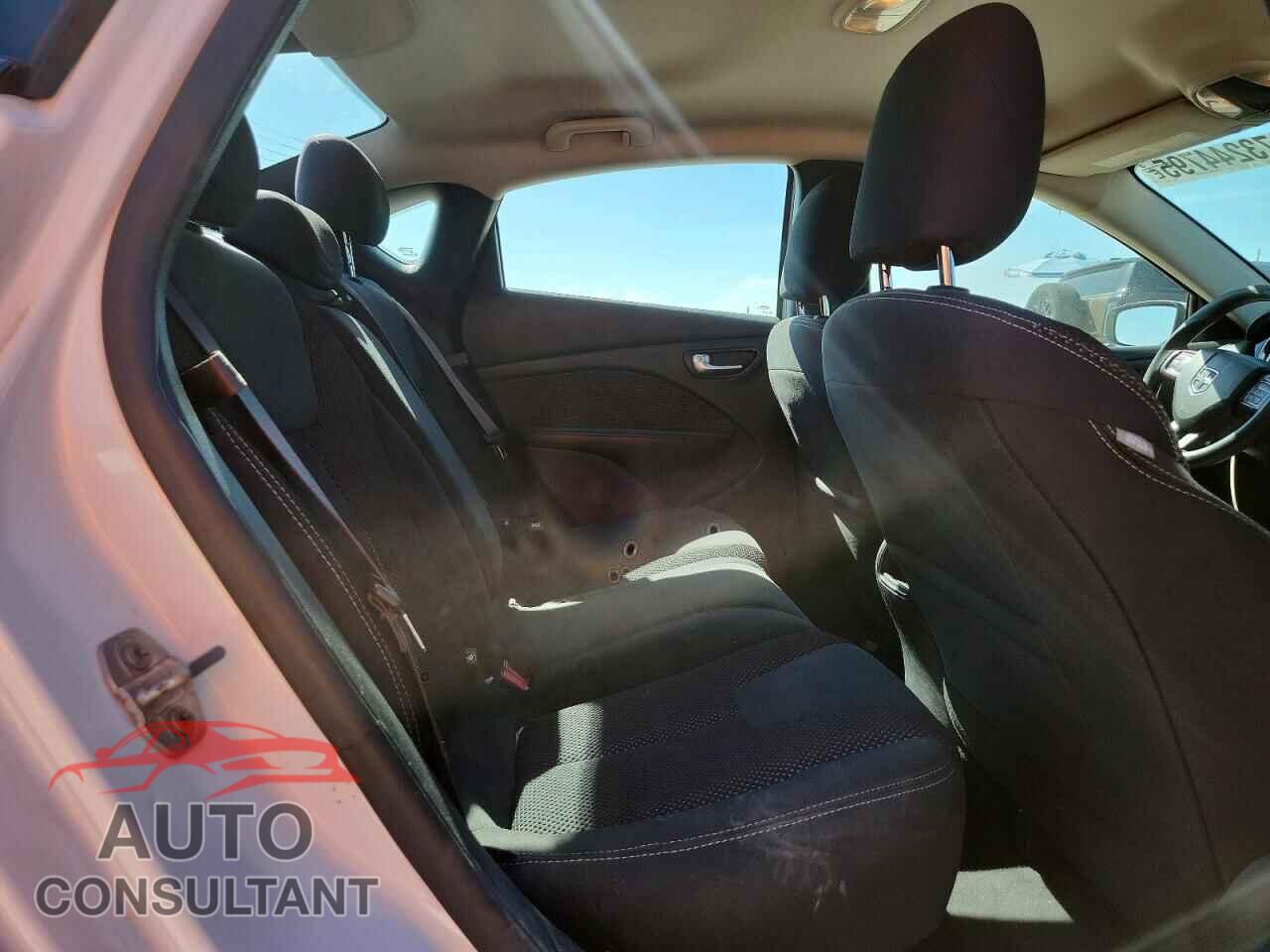 DODGE DART 2015 - 1C3CDFBB2FD112758