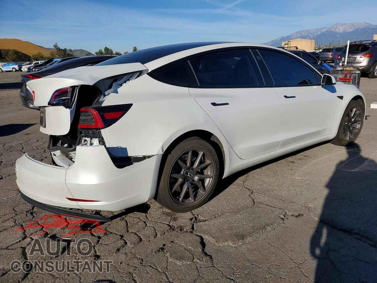 TESLA MODEL 3 2023 - 5YJ3E1EA0PF498606