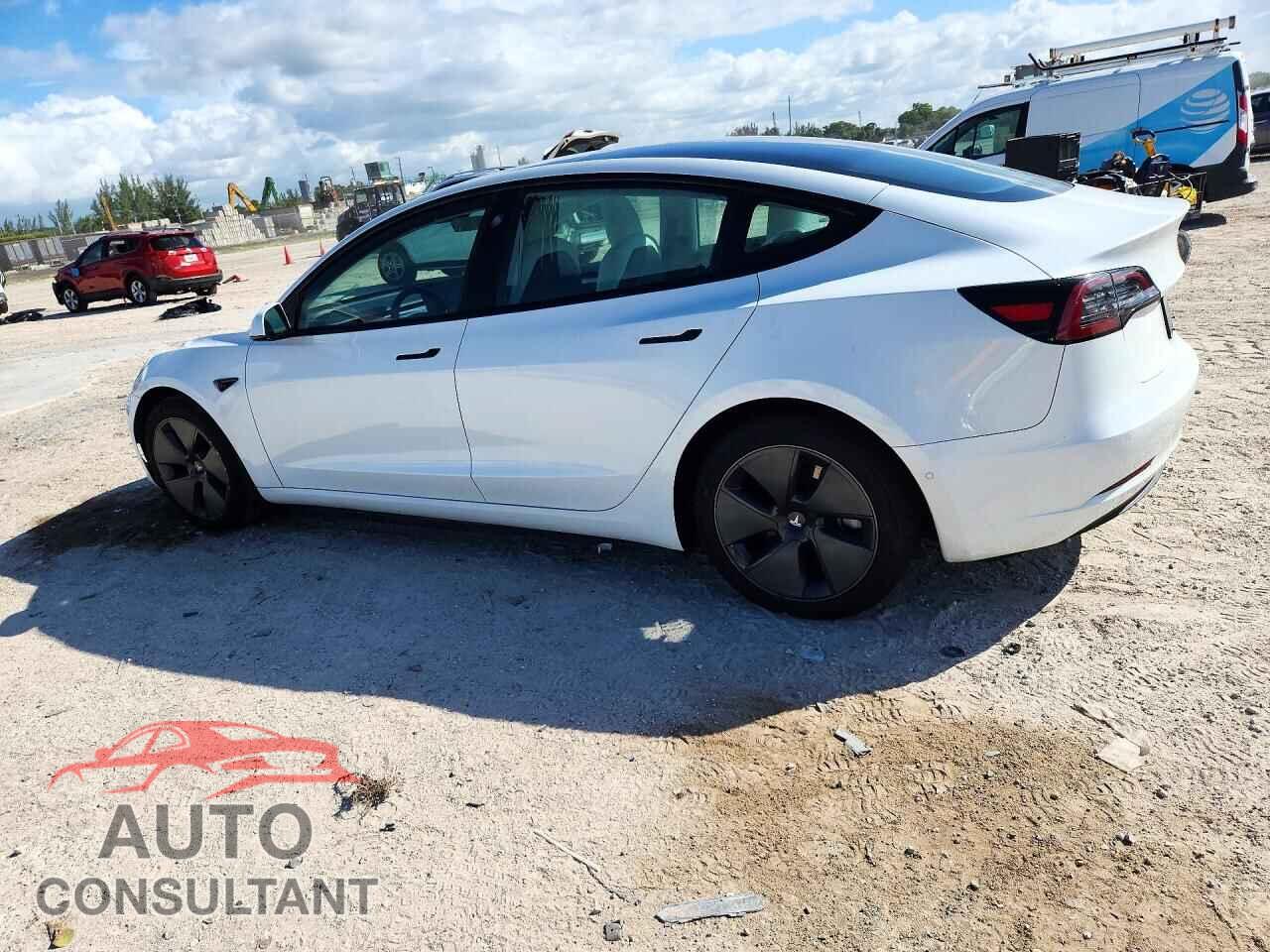 TESLA MODEL 3 2022 - 5YJ3E1EA2NF233277