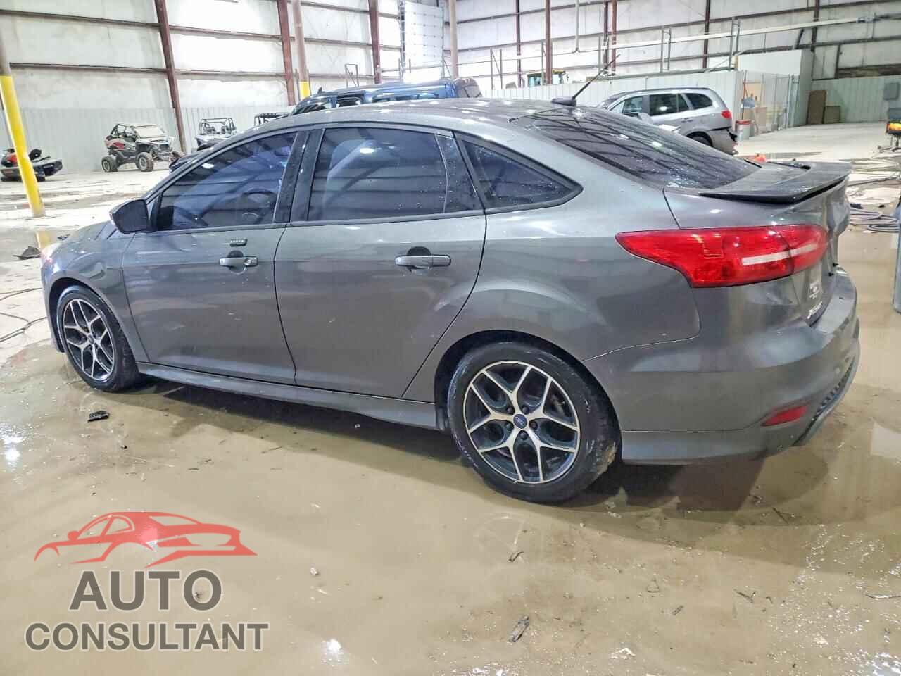 FORD FOCUS 2015 - 1FADP3F21FL260623