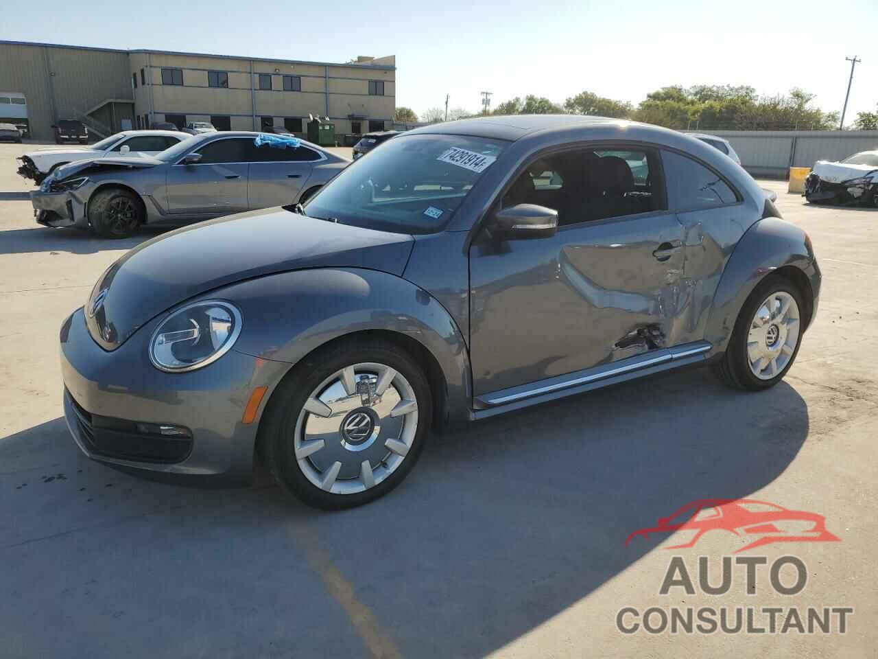 VOLKSWAGEN BEETLE 2016 - 3VWJ07AT8GM614109