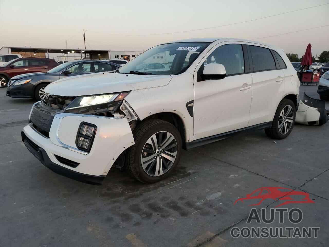 MITSUBISHI OUTLANDER 2021 - JA4ARUAU8MU020542