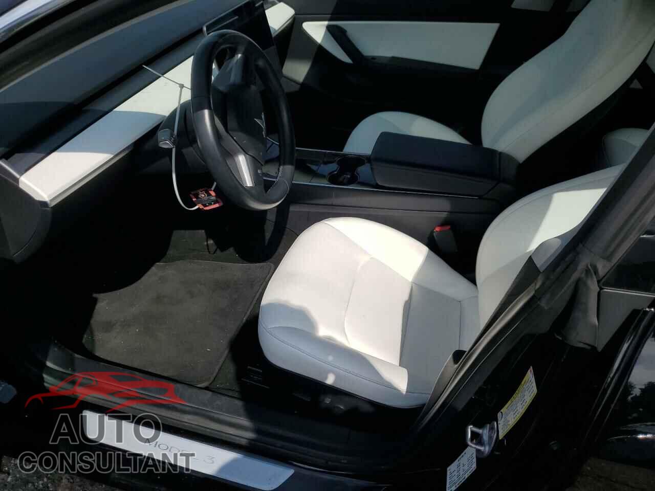 TESLA MODEL 3 2018 - 5YJ3E1EA5JF166426
