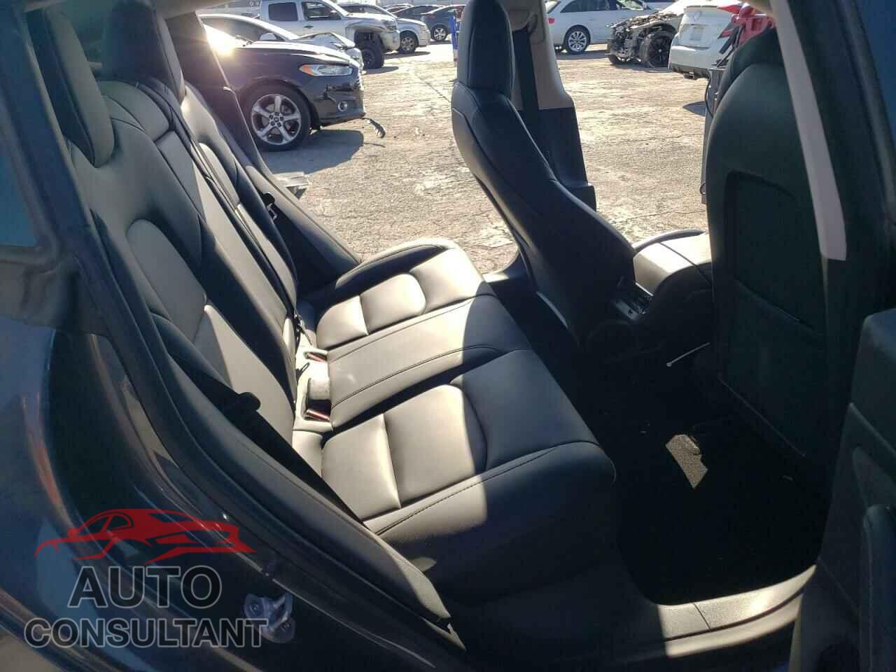 TESLA MODEL 3 2020 - 5YJ3E1EC0LF713445