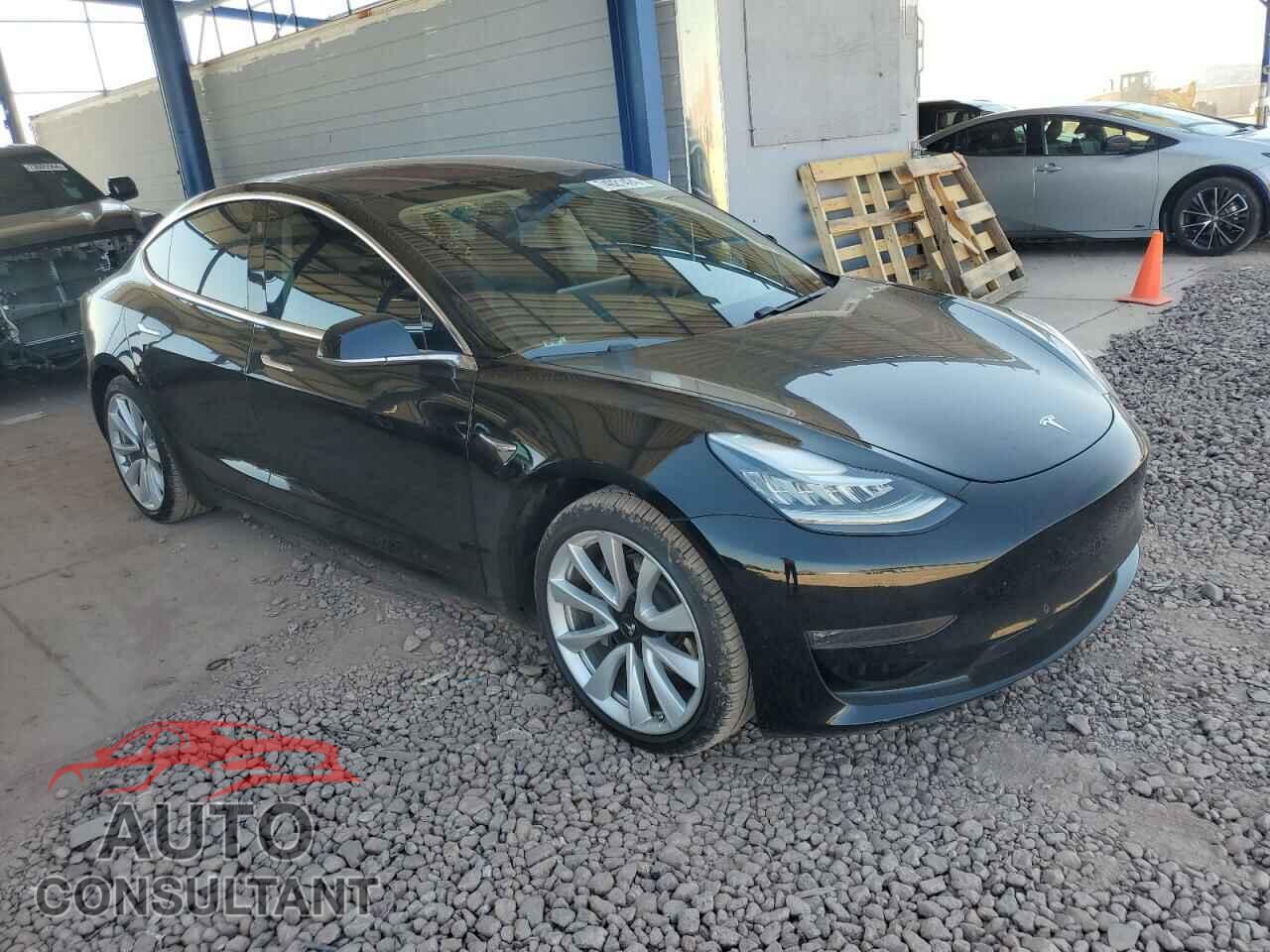 TESLA MODEL 3 2018 - 5YJ3E1EA9JF077068