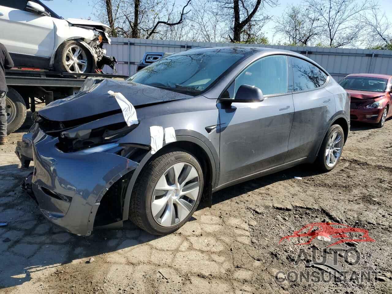 TESLA MODEL Y 2023 - 7SAYGDEE2PF854173