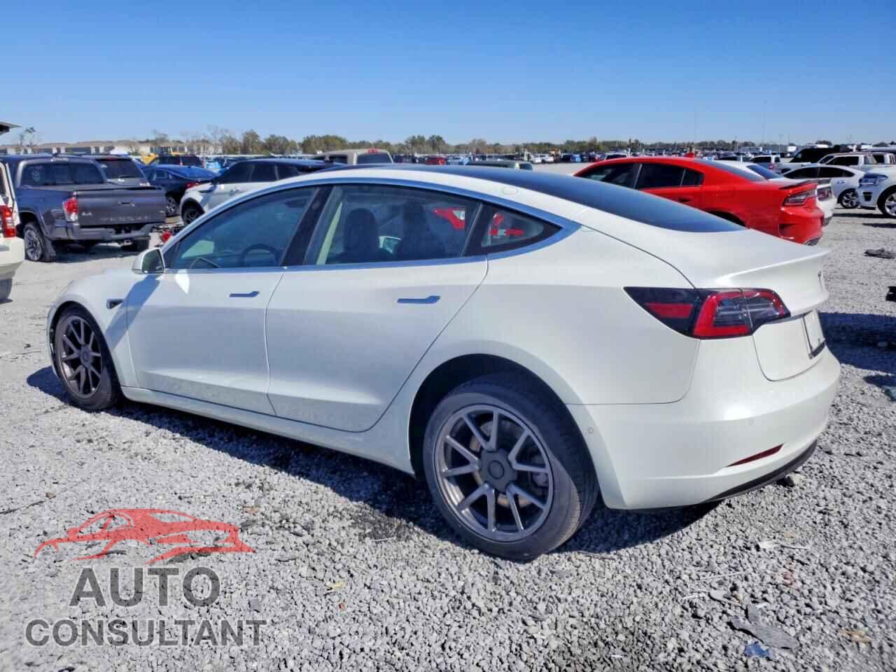 TESLA MODEL 3 2018 - 5YJ3E1EA3JF063456
