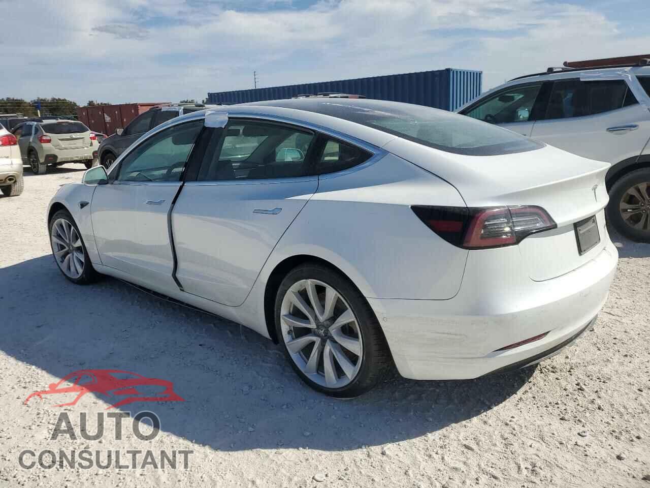 TESLA MODEL 3 2020 - 5YJ3E1EB4LF667321