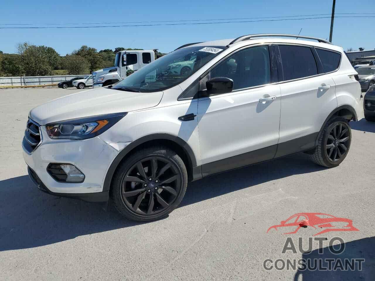 FORD ESCAPE 2019 - 1FMCU0GD8KUA23883