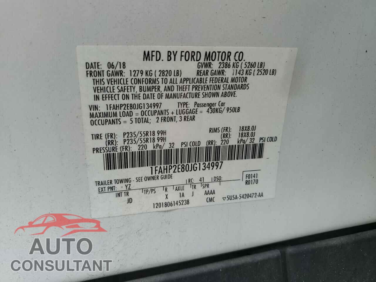 FORD TAURUS 2018 - 1FAHP2E80JG134997