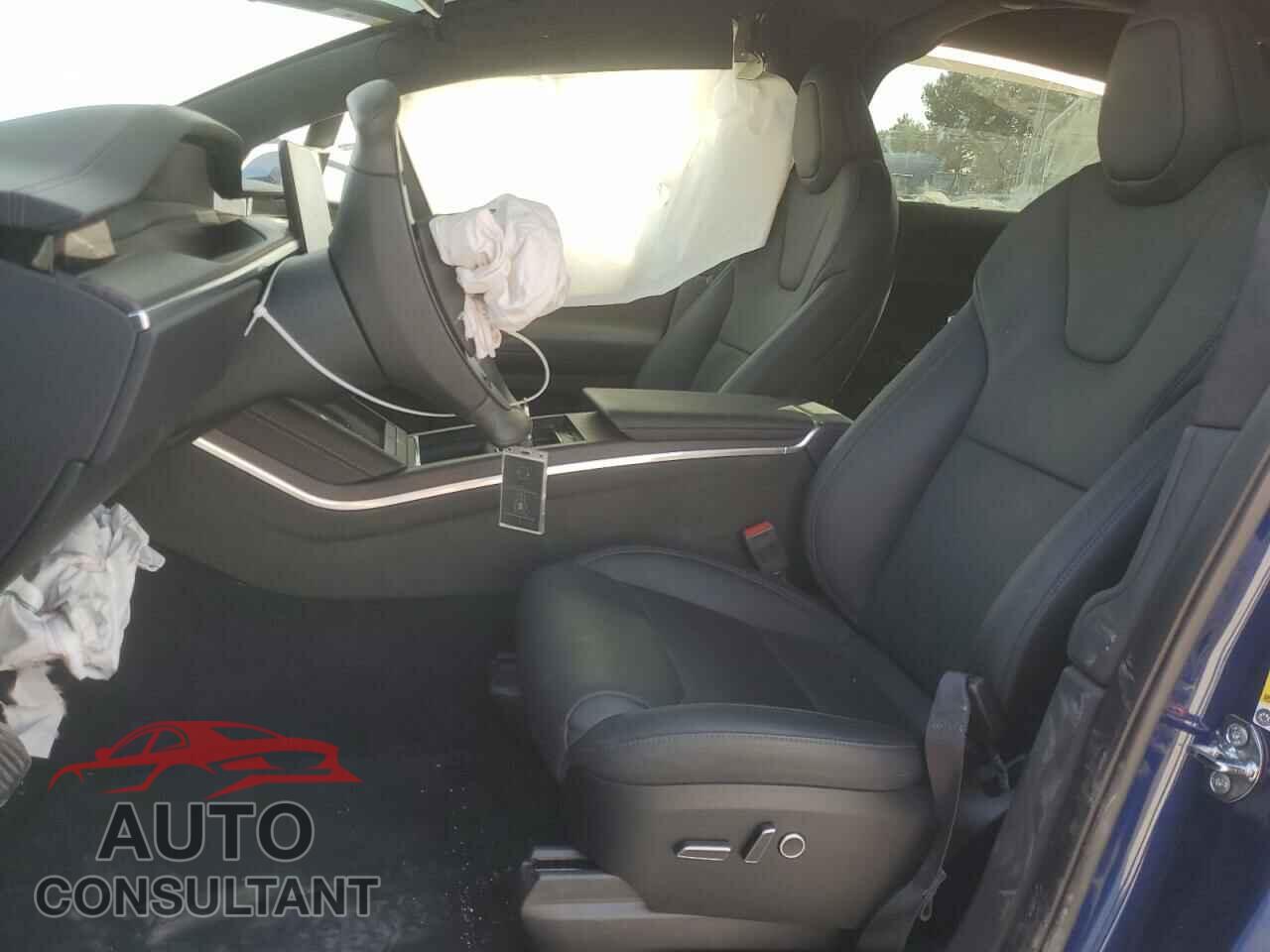 TESLA MODEL X 2024 - 7SAXCDE53RF444265