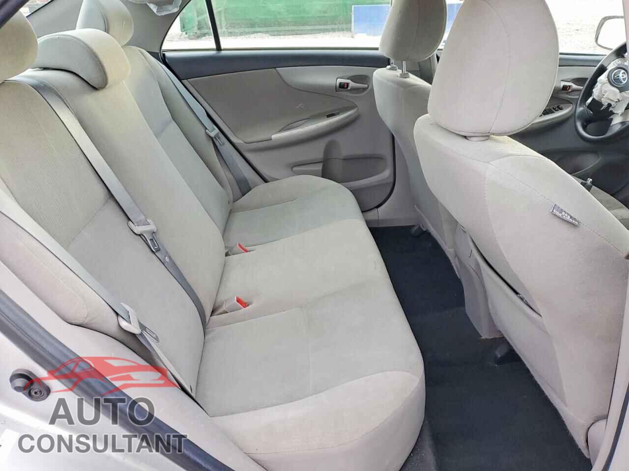 TOYOTA COROLLA 2013 - 5YFBU4EEXDP195545
