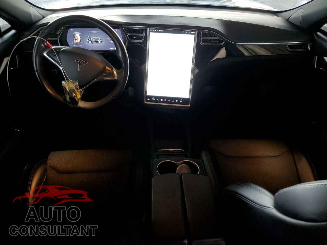 TESLA MODEL S 2017 - 5YJSA1E19HF201079