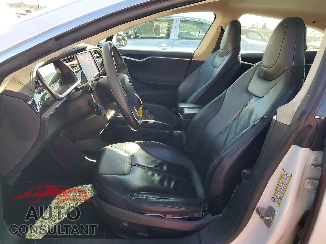 TESLA MODEL S 2013 - 5YJSA1CG4DFP03628