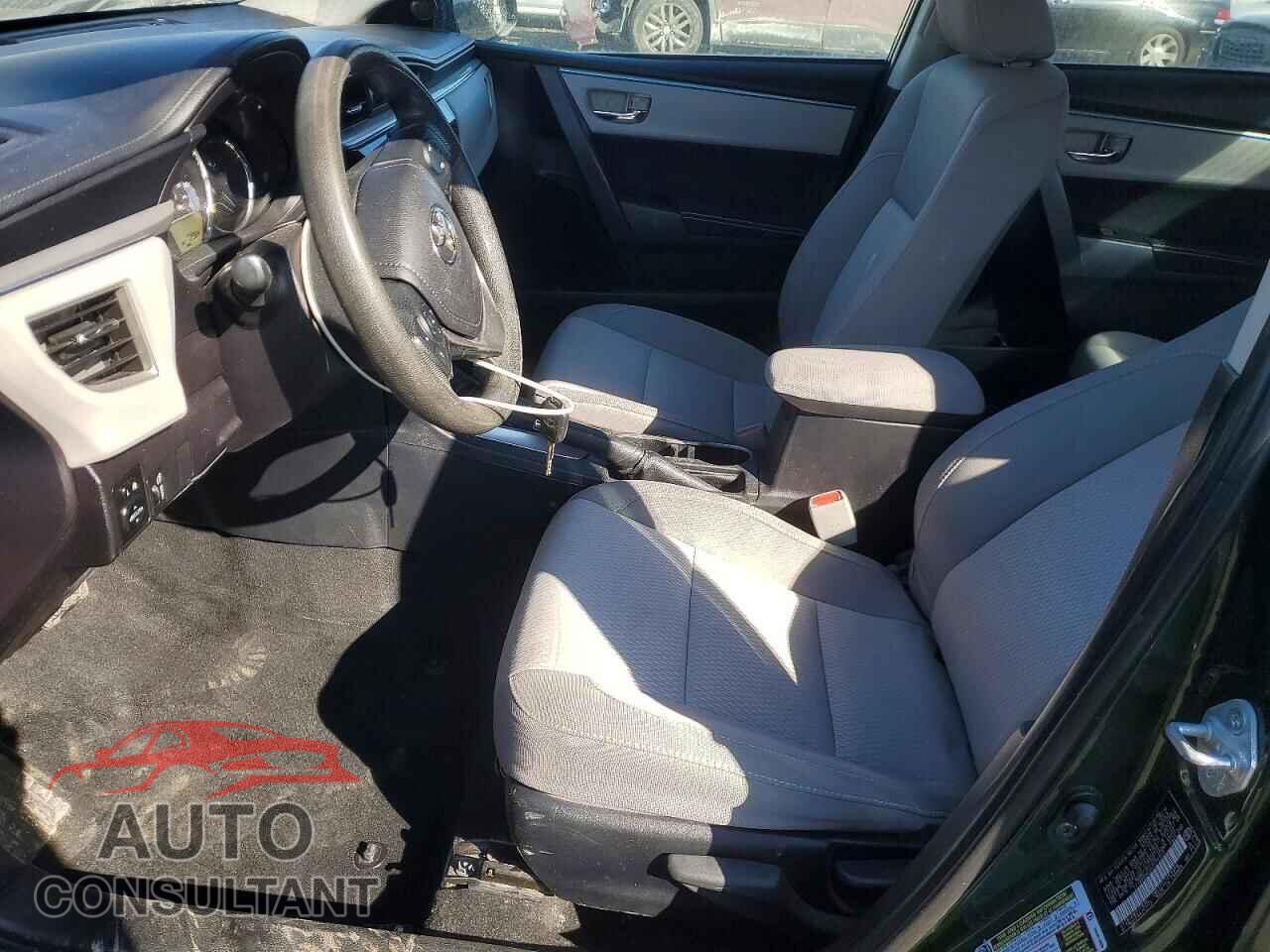 TOYOTA COROLLA 2015 - 2T1BPRHE3FC270301