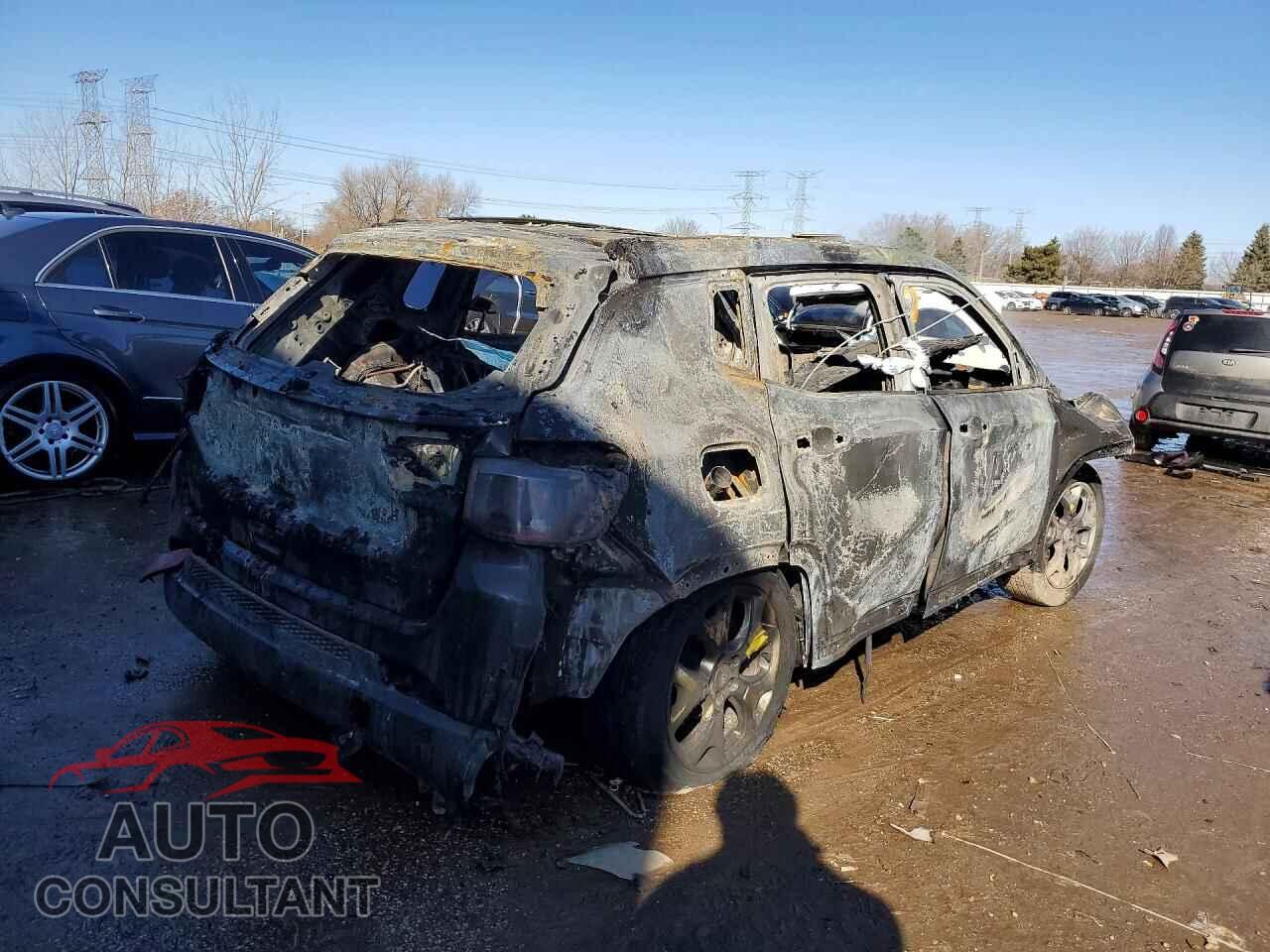 JEEP COMPASS 2021 - 3C4NJDCB3MT589710