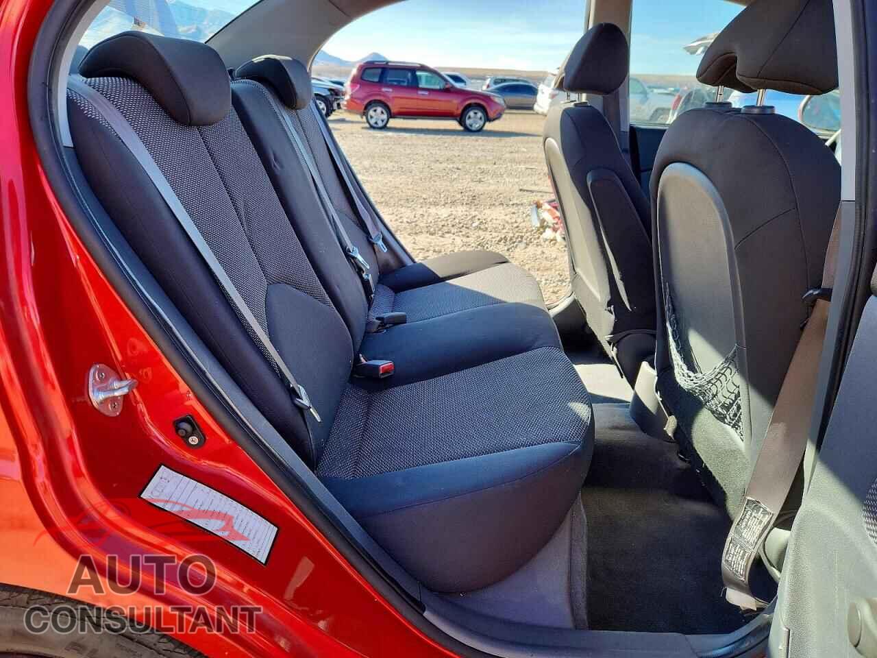 KIA RIO 2011 - KNADH4A32B6864751