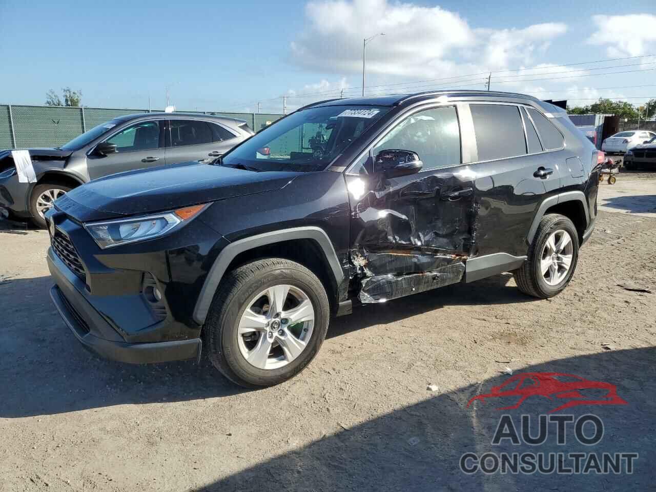 TOYOTA RAV4 2020 - 2T3W1RFV2LC065271