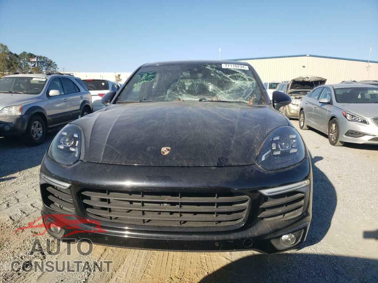 PORSCHE CAYENNE 2016 - WP1AA2A29GLA02950