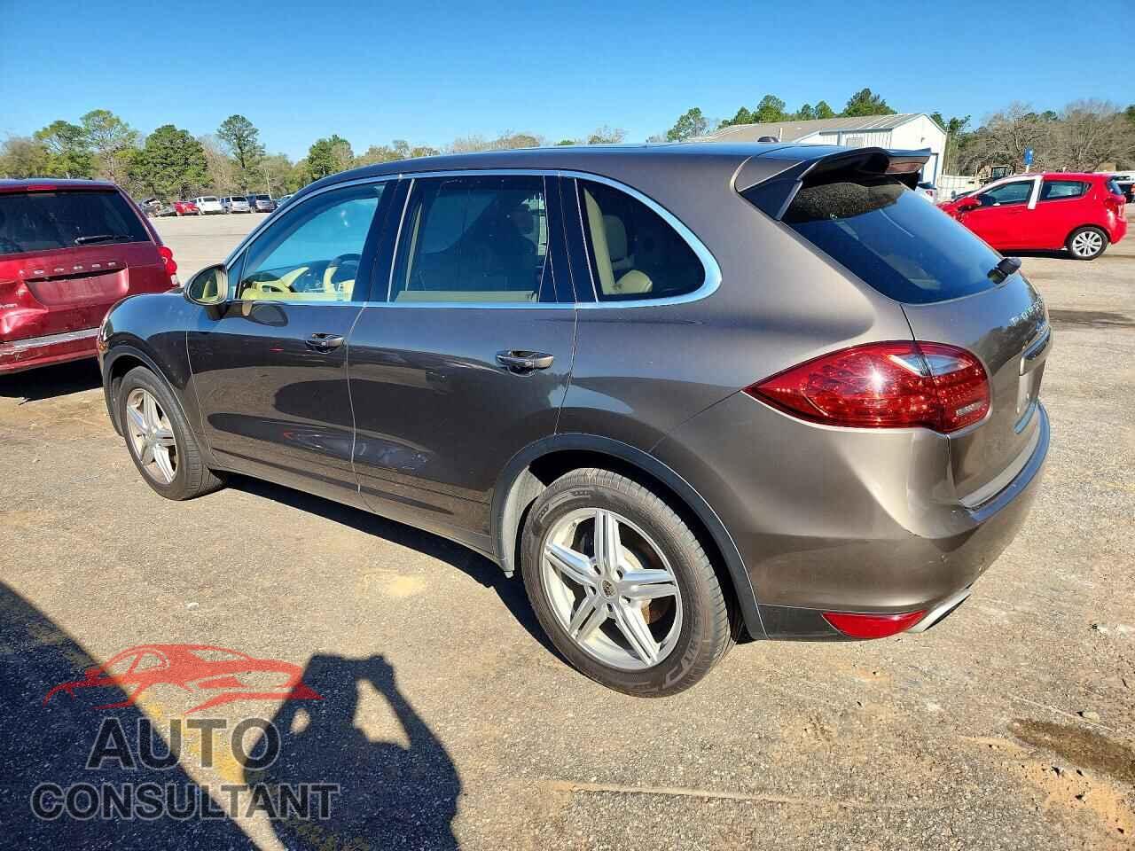 PORSCHE CAYENNE 2012 - WP1AA2A20CLA11157