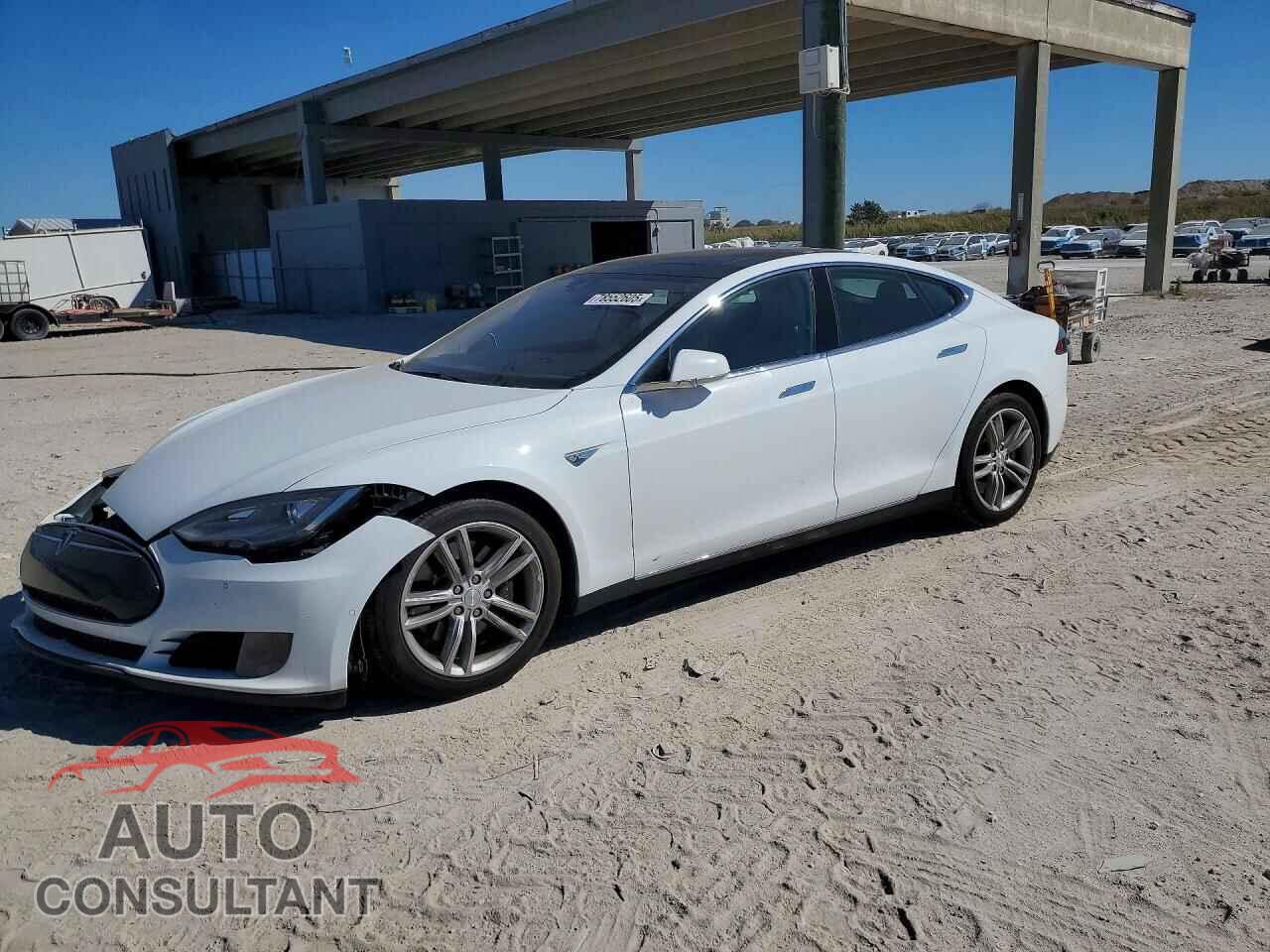 TESLA MODEL S 2015 - 5YJSA1S20FF098080