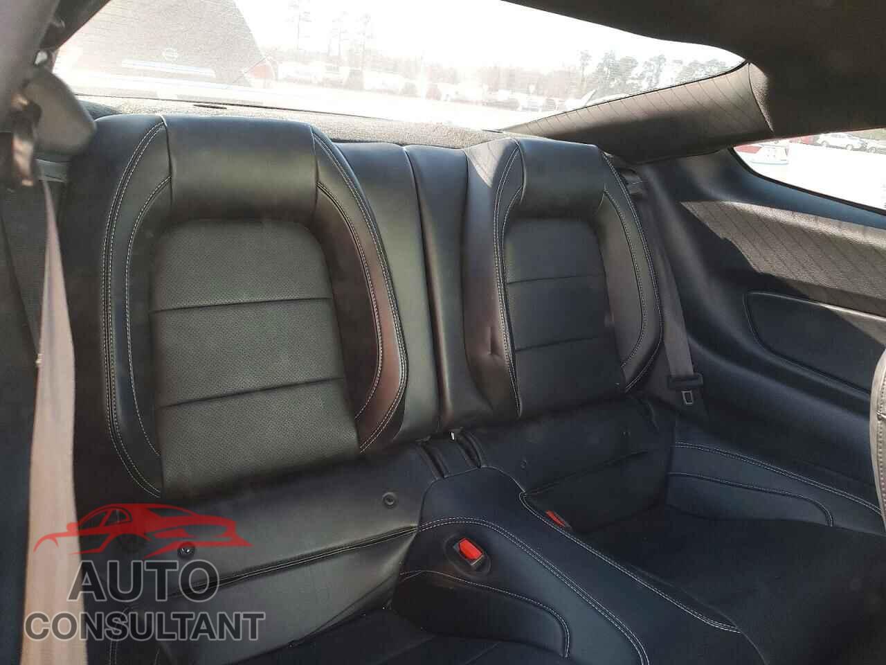 FORD MUSTANG 2021 - 1FA6P8CF2M5112995