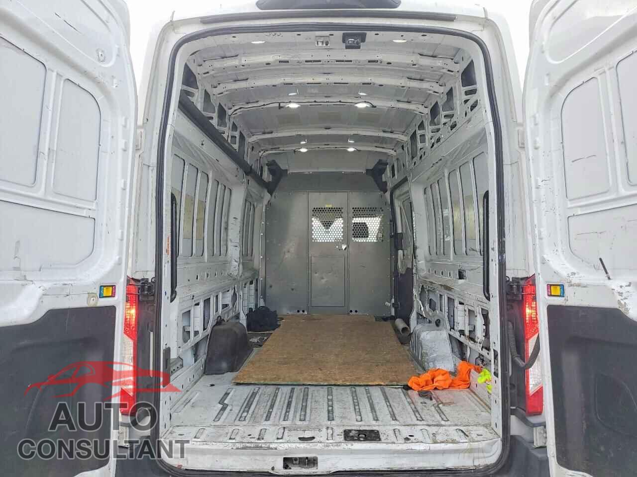 FORD TRANSIT 2020 - 1FTBW3XG2LKB66430