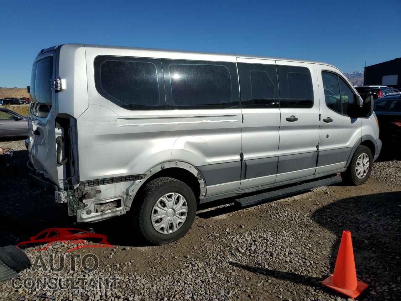 FORD TRANSIT 2017 - 1FBZX2ZG3HKA36638