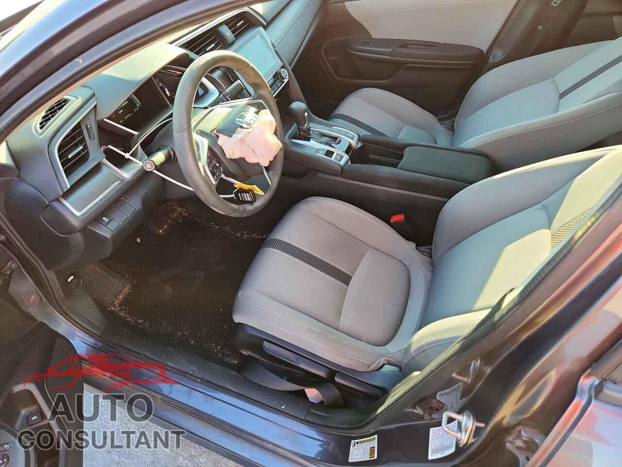 HONDA CIVIC 2017 - 19XFC2F79HE038931