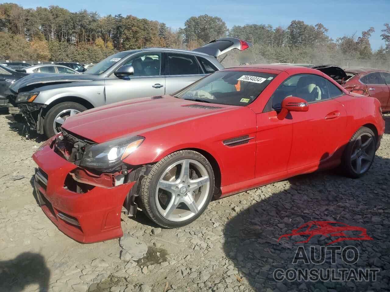 MERCEDES-BENZ SLK-CLASS 2012 - WDDPK5HAXCF005815