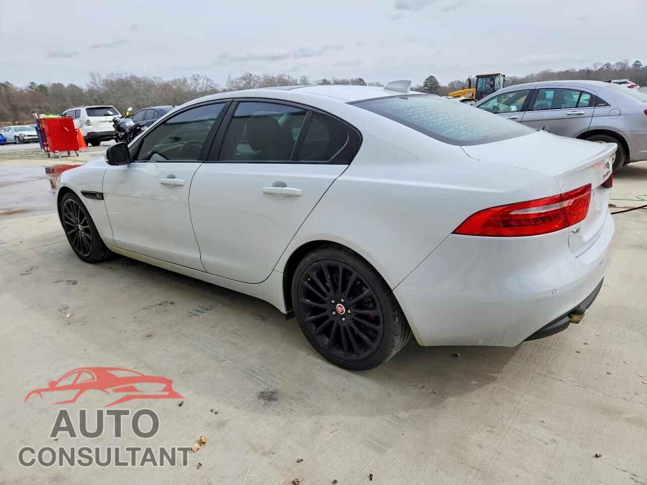 JAGUAR XE 2017 - SAJAH4BV4HA949099