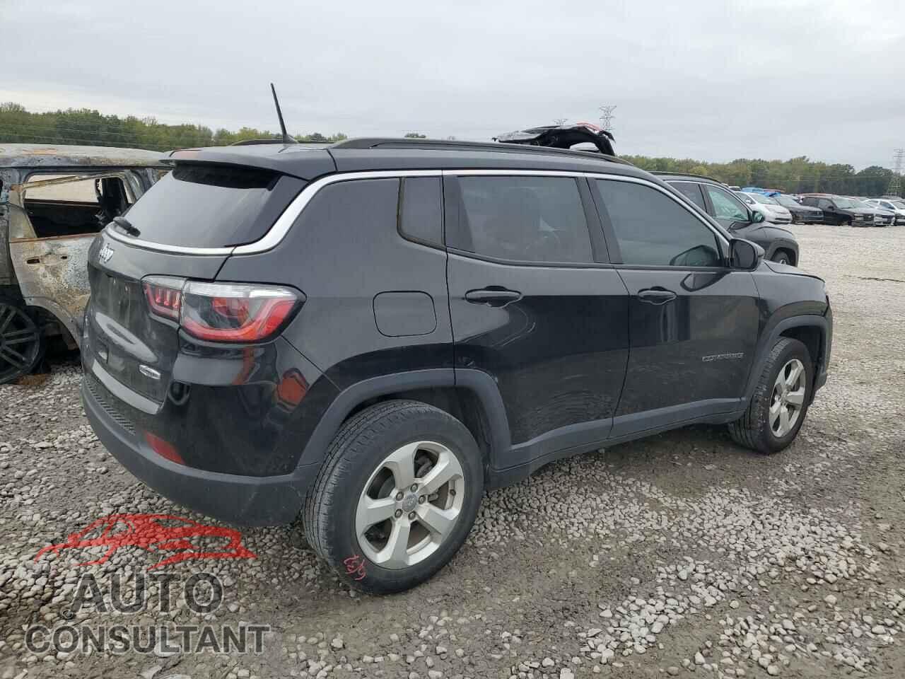 JEEP COMPASS 2017 - 3C4NJDBB7HT657756