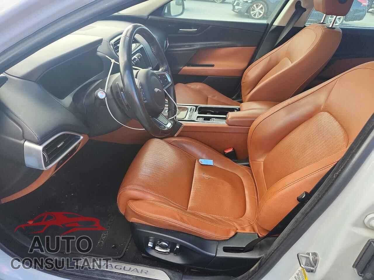 JAGUAR XE 2018 - SAJAH4EV7JCP17795