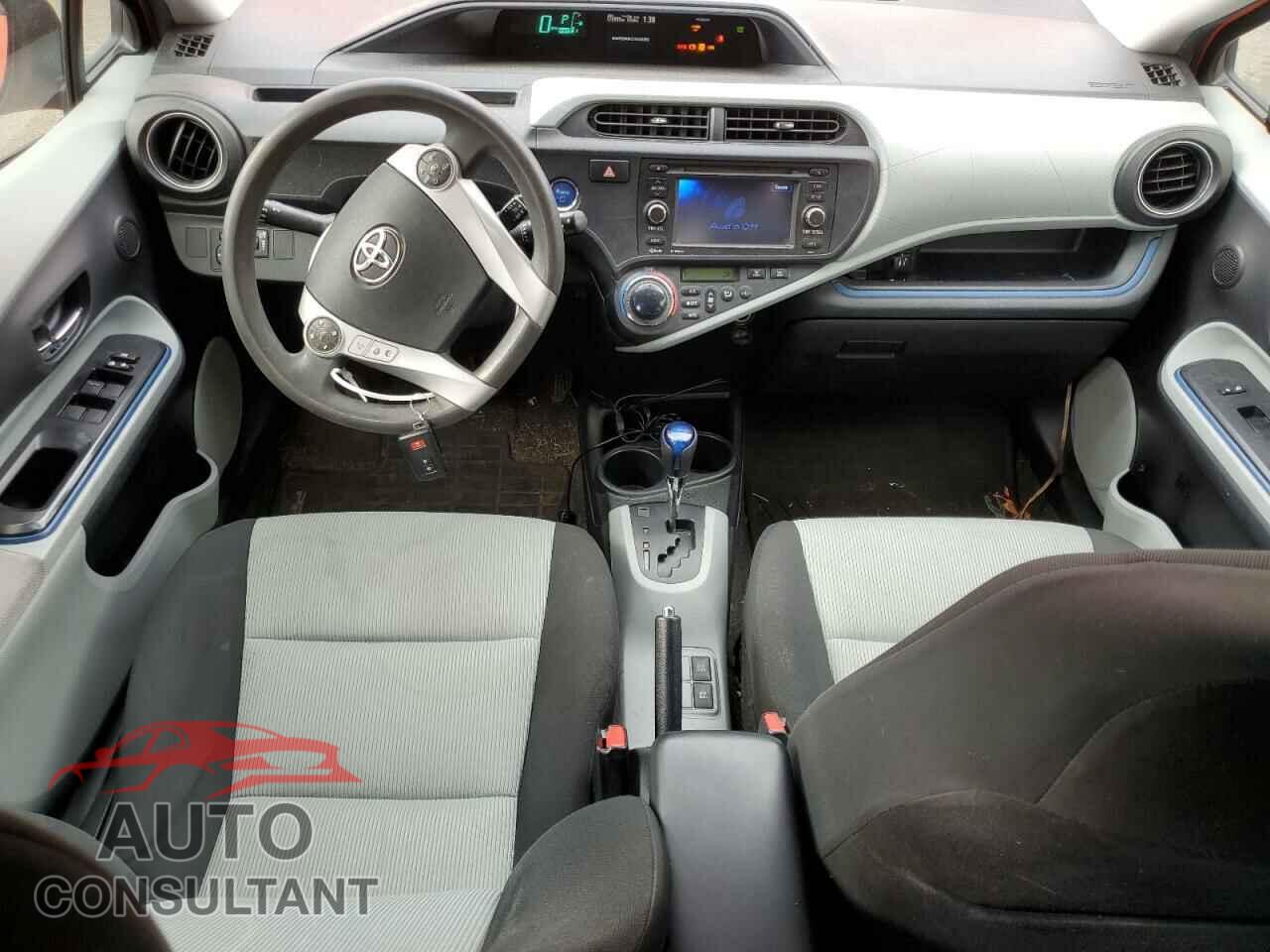 TOYOTA PRIUS 2012 - JTDKDTB35C1003142