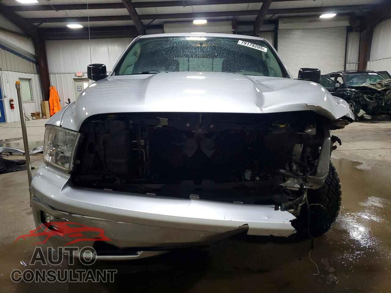 DODGE RAM 1500 2012 - 1C6RD7LT6CS257562