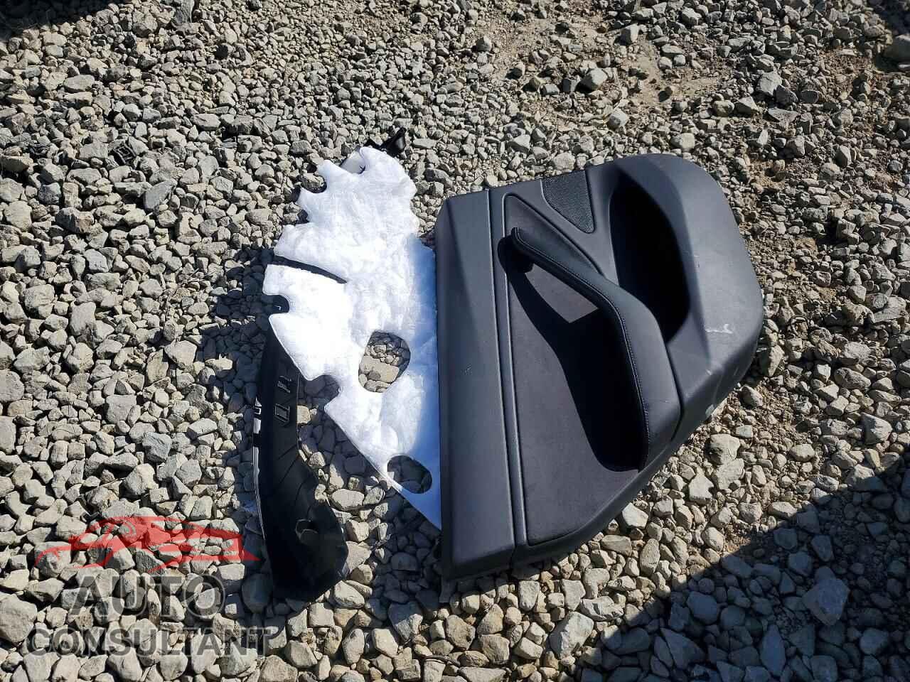TESLA MODEL 3 2018 - 5YJ3E1EA6JF025204