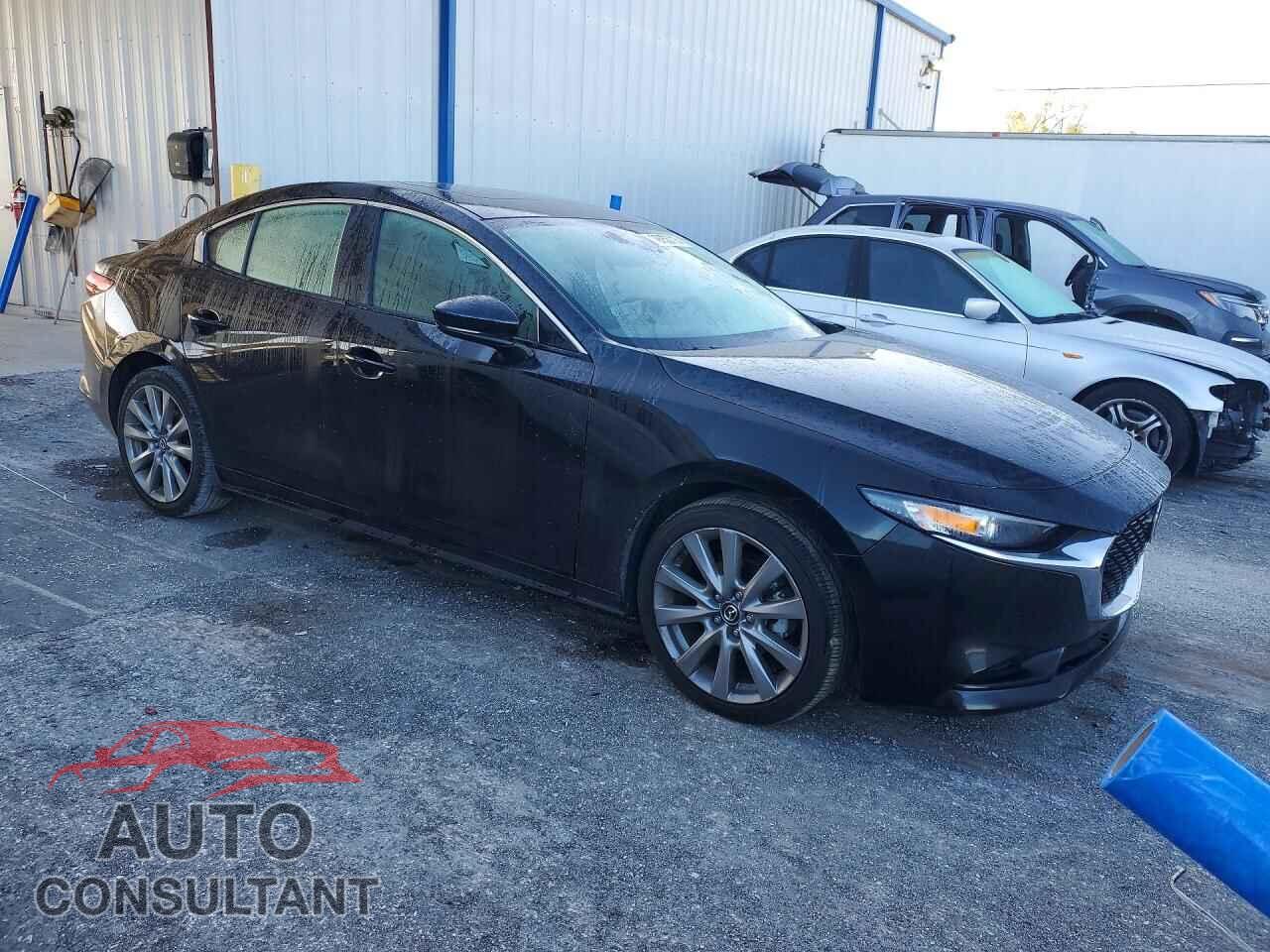 MAZDA 3 2023 - 3MZBPACM8PM358654