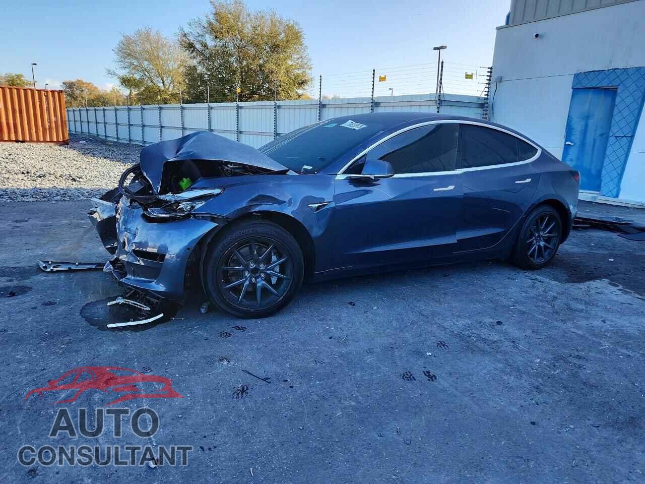 TESLA MODEL 3 2019 - 5YJ3E1EA5KF308095