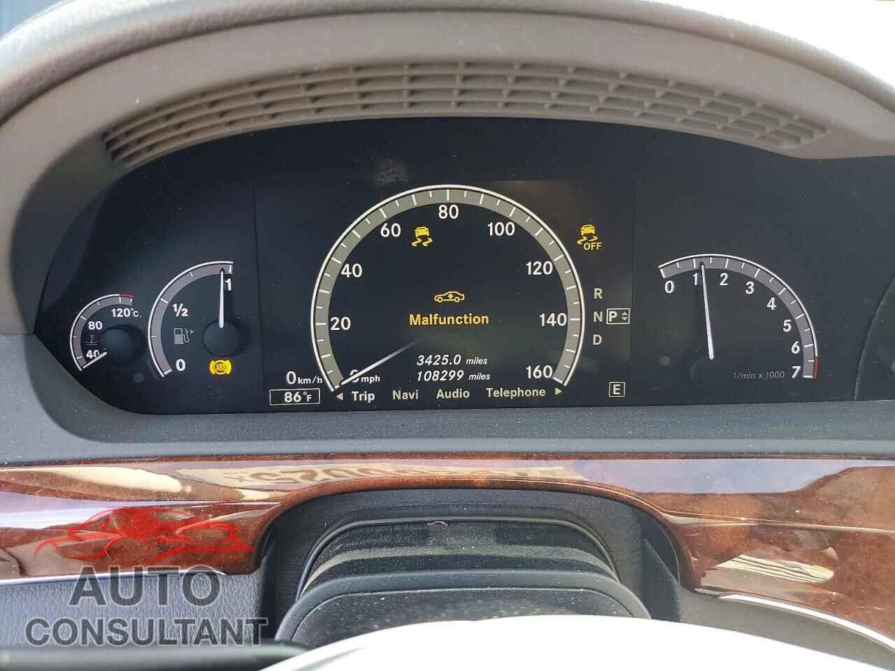 MERCEDES-BENZ S 2012 - WDDNG7DB2CA428596